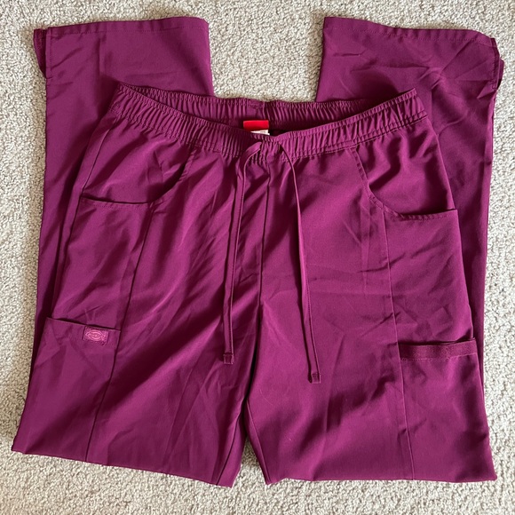 Scrub Set - Dickies EDS Essentials - Women’s Medium - Picture 2 of 2